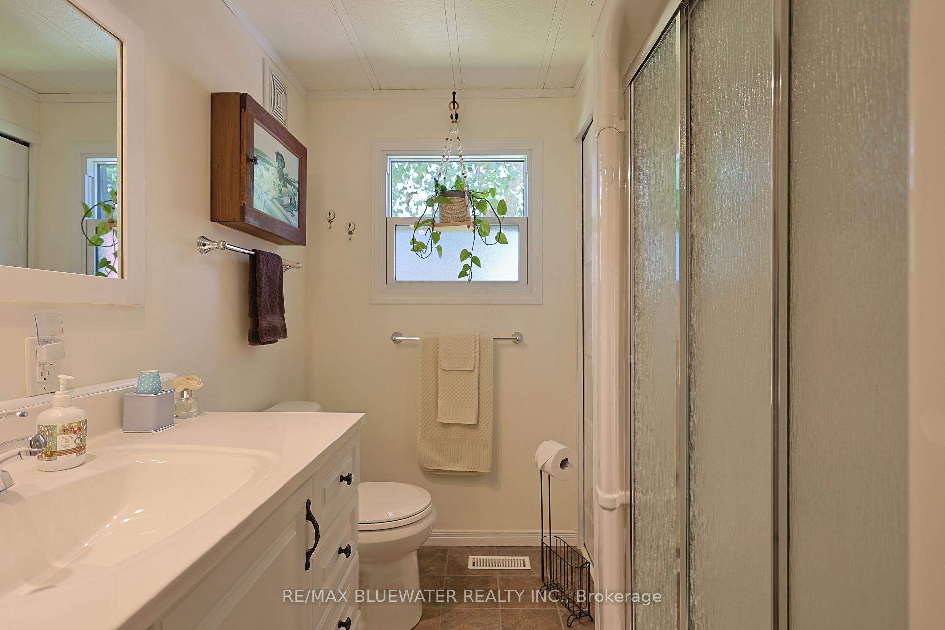 Photo 36 of 95 Shannon Boulevard, South Huron, Stephen — HOMEH