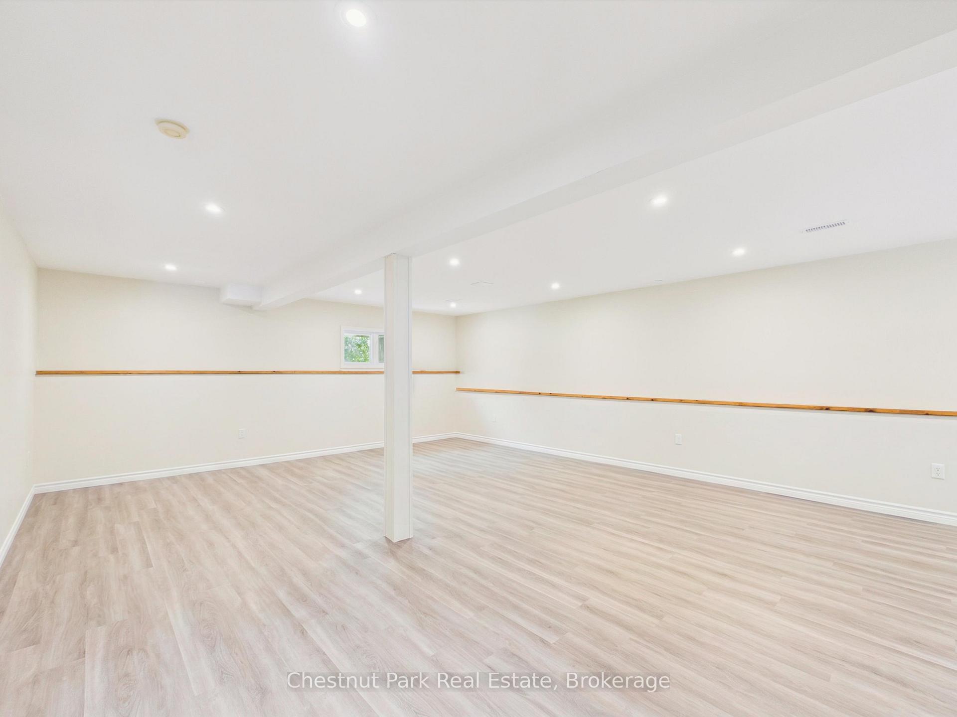 Photo 17 of 525 Lorne Street, Gravenhurst, Muskoka (S) — HOMEH