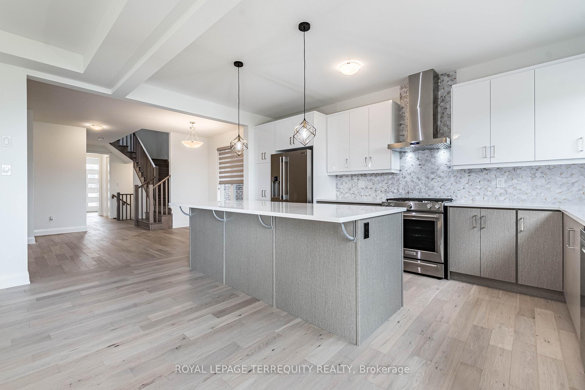 Photo 10 of Unit Upper, 150 Forestwalk Street, Kitchener, Huron Park — HOMEH
