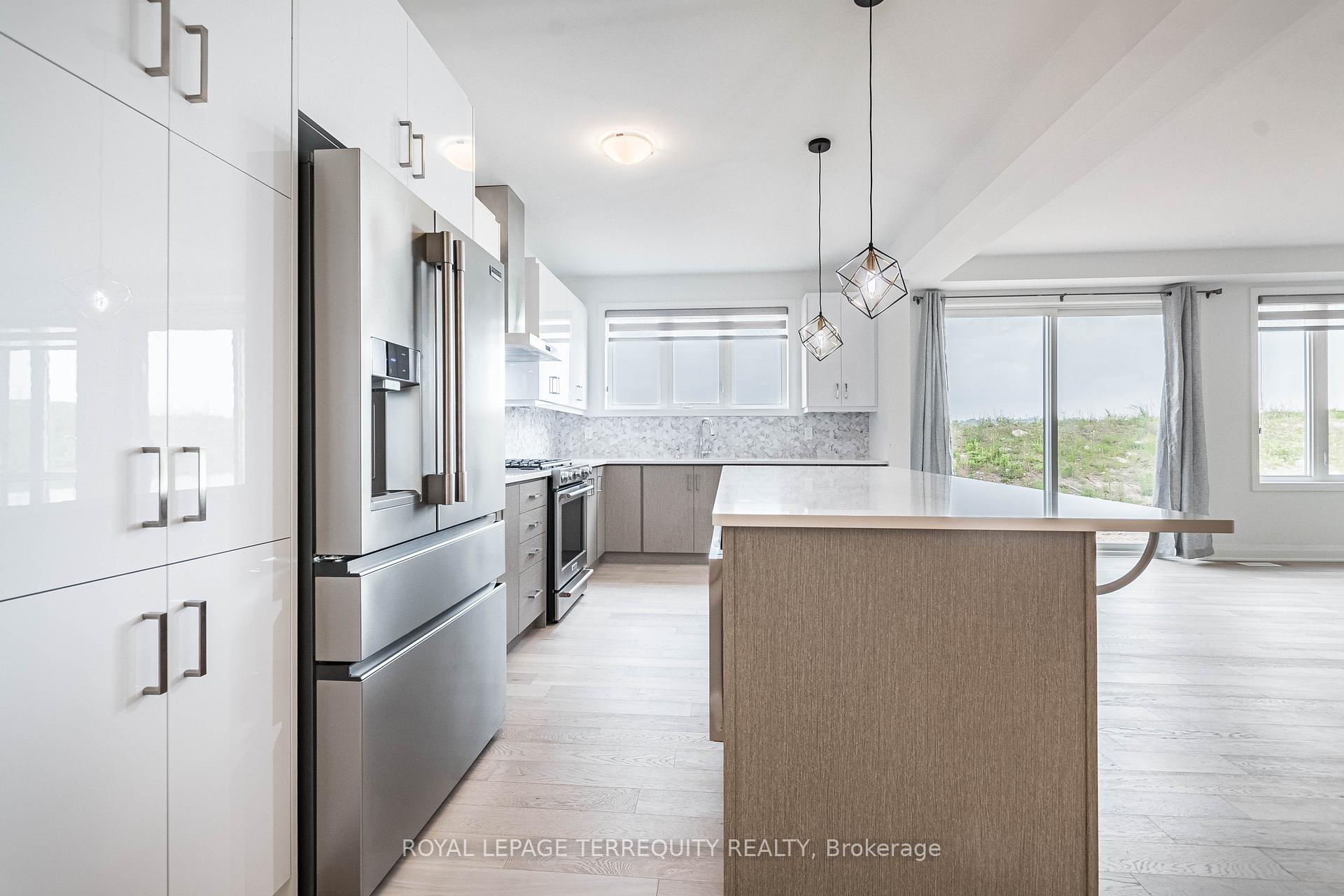 Photo 11 of Unit Upper, 150 Forestwalk Street, Kitchener, Huron Park — HOMEH