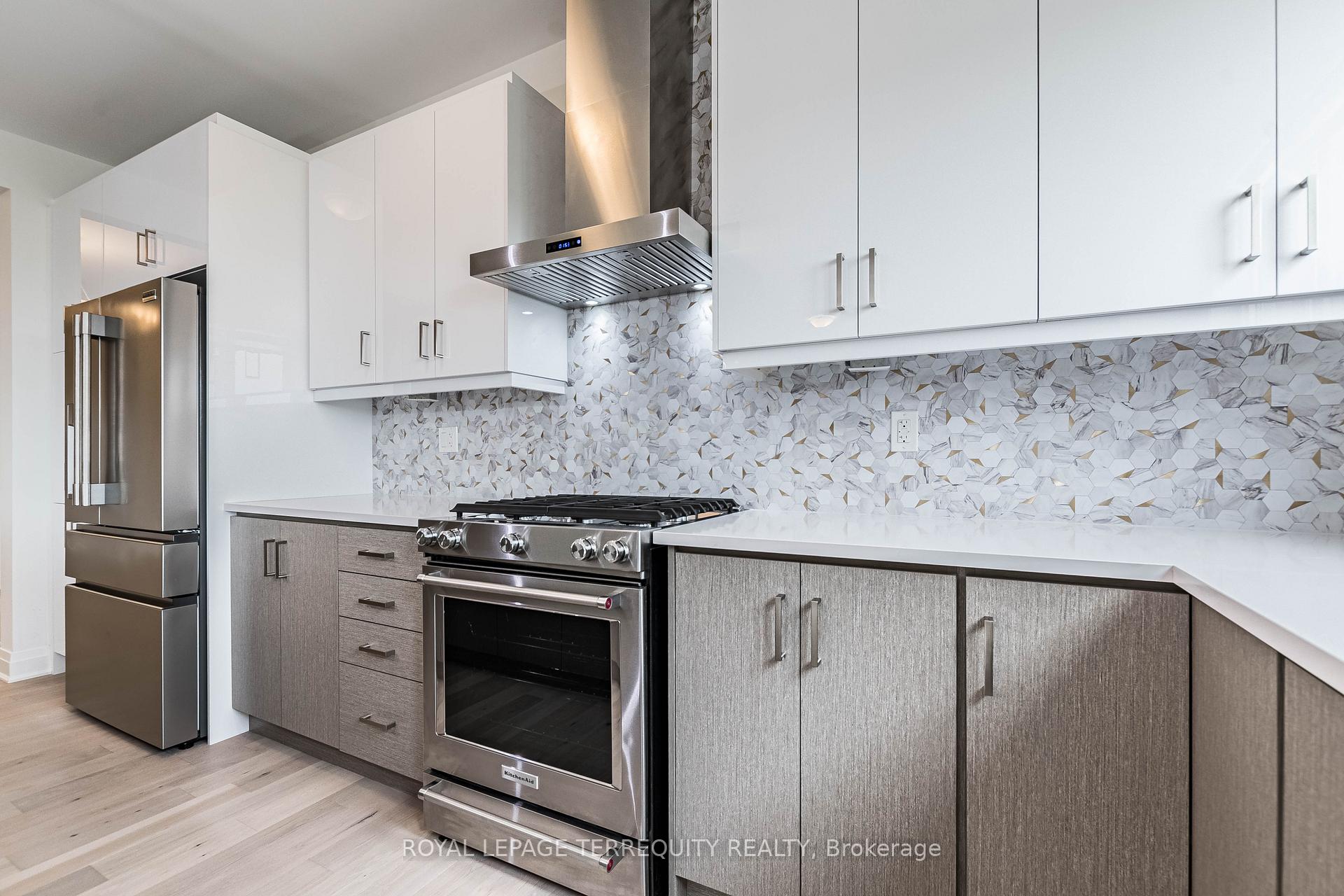 Photo 15 of Unit Upper, 150 Forestwalk Street, Kitchener, Huron Park — HOMEH