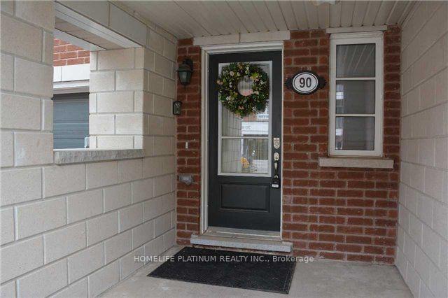 Photo 2 of 90 Baycliffe Crescent, Brampton, Northwest Brampton — HOMEH