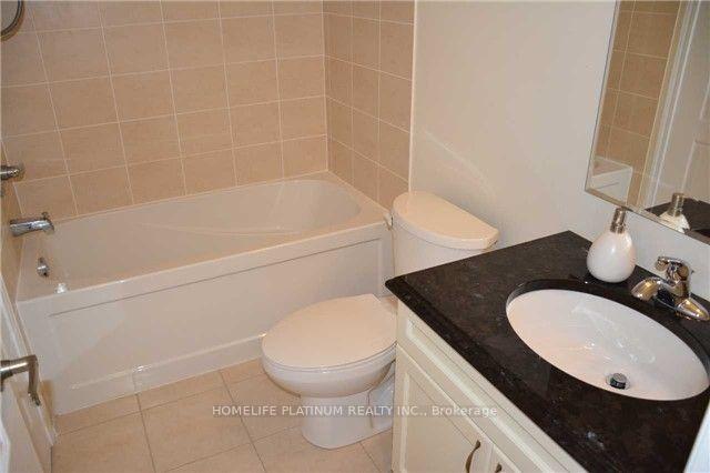 Photo 10 of 90 Baycliffe Crescent, Brampton, Northwest Brampton — HOMEH