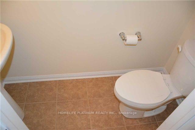Photo 11 of 90 Baycliffe Crescent, Brampton, Northwest Brampton — HOMEH