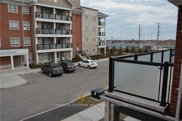 Photo 14 of 90 Baycliffe Crescent, Brampton, Northwest Brampton — HOMEH