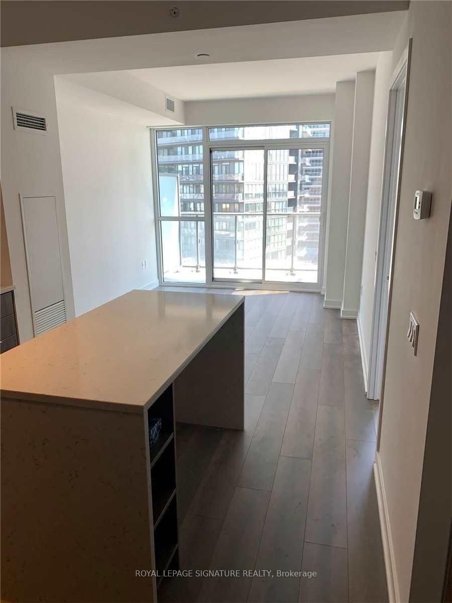 Photo 4 of Unit 1509, 38 Iannuzzi Street, Toronto, Niagara — HOMEH
