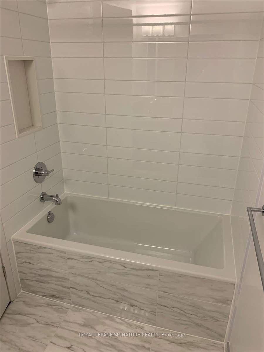 Photo 5 of Unit 1509, 38 Iannuzzi Street, Toronto, Niagara — HOMEH