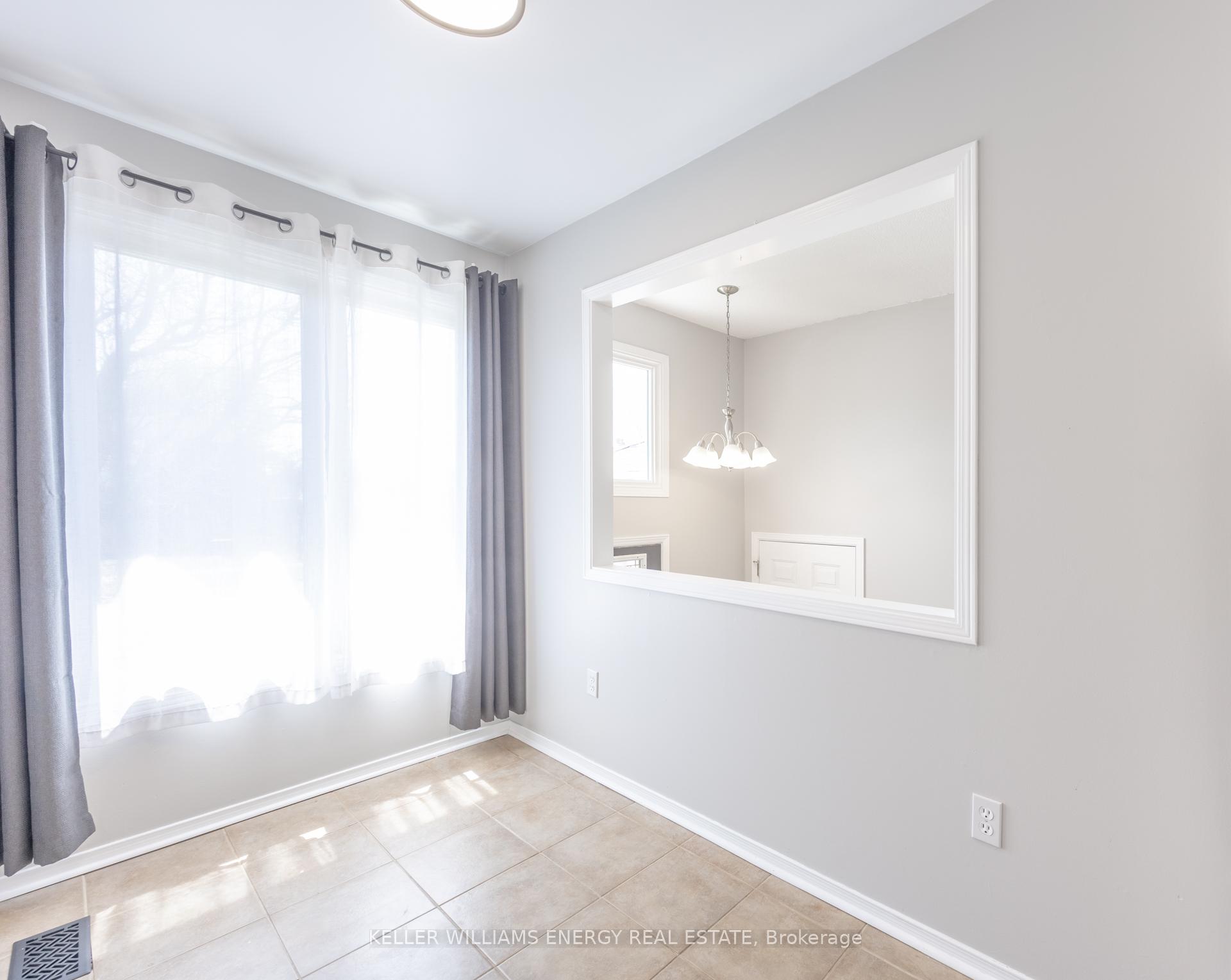 Photo 4 of 74 Trudeau Drive, Clarington, Bowmanville — HOMEH