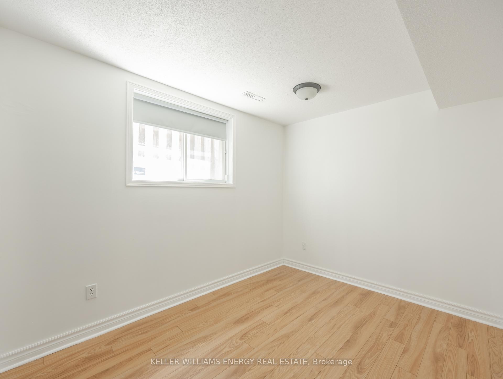 Photo 22 of 74 Trudeau Drive, Clarington, Bowmanville — HOMEH