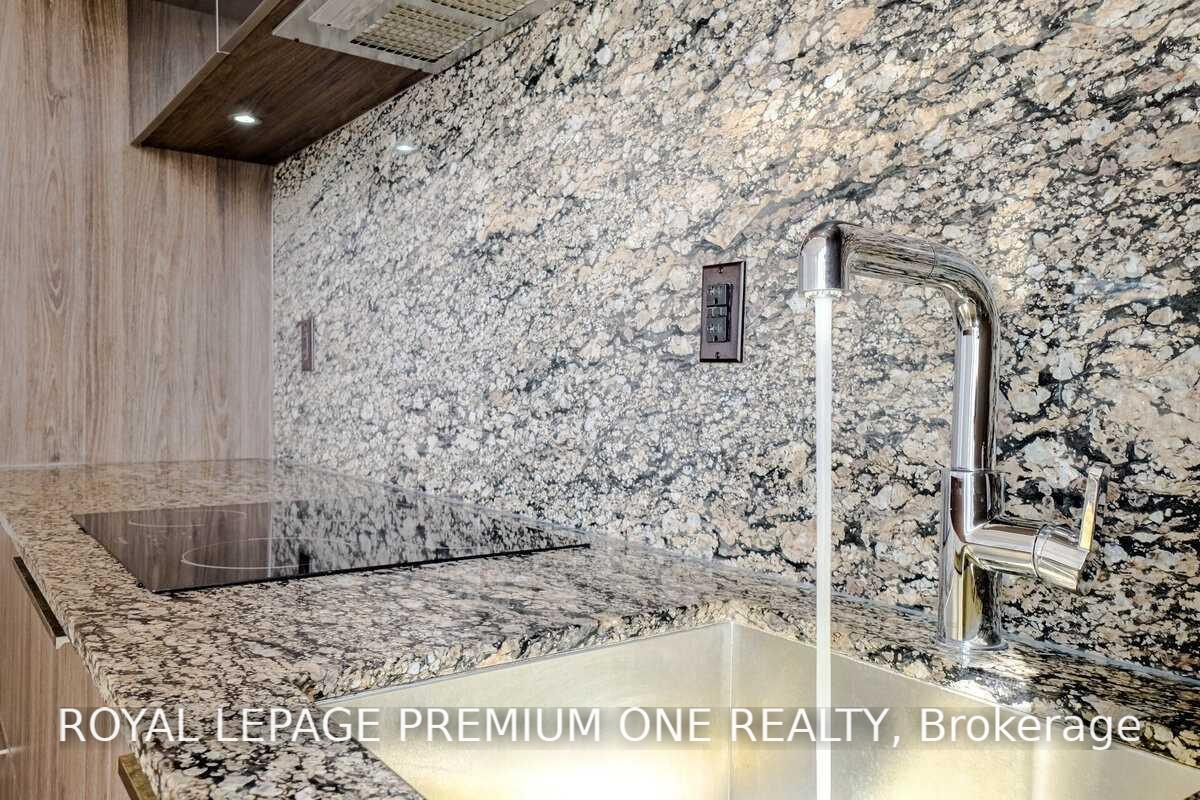 Photo 10 of Unit 2406, 88 Blue Jays Way, Toronto, Waterfront Communities — HOMEH