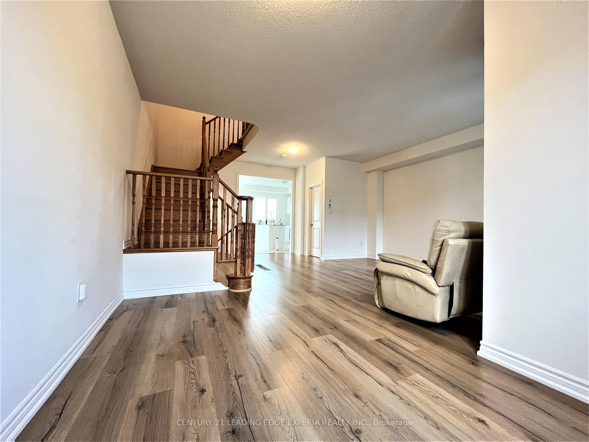 Photo 12 of 12 Pomarine Way W, Brampton, Credit Valley — HOMEH