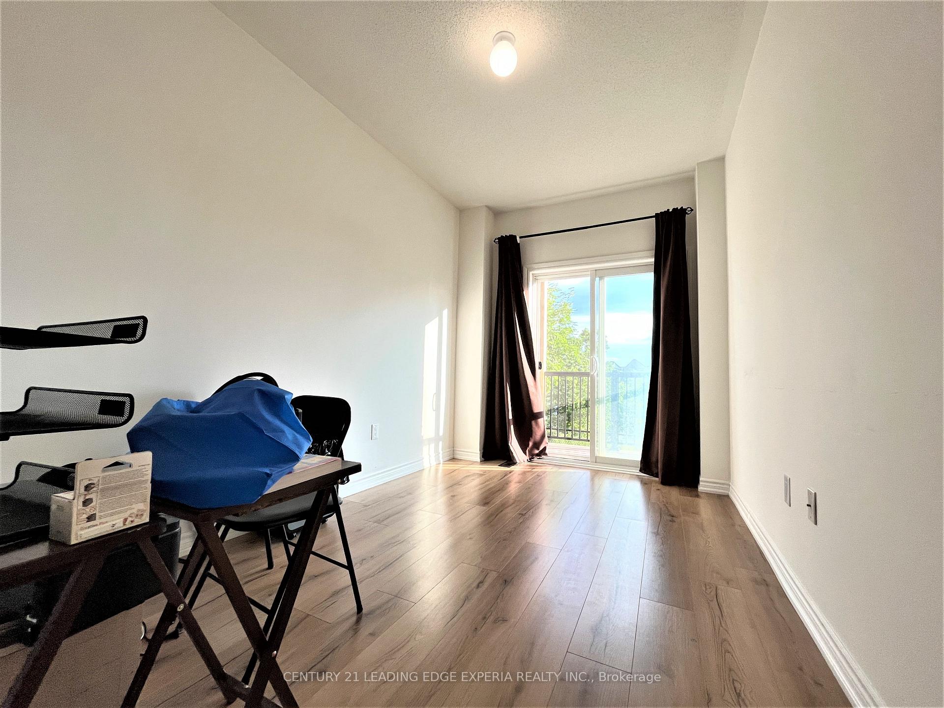 Photo 27 of 12 Pomarine Way W, Brampton, Credit Valley — HOMEH