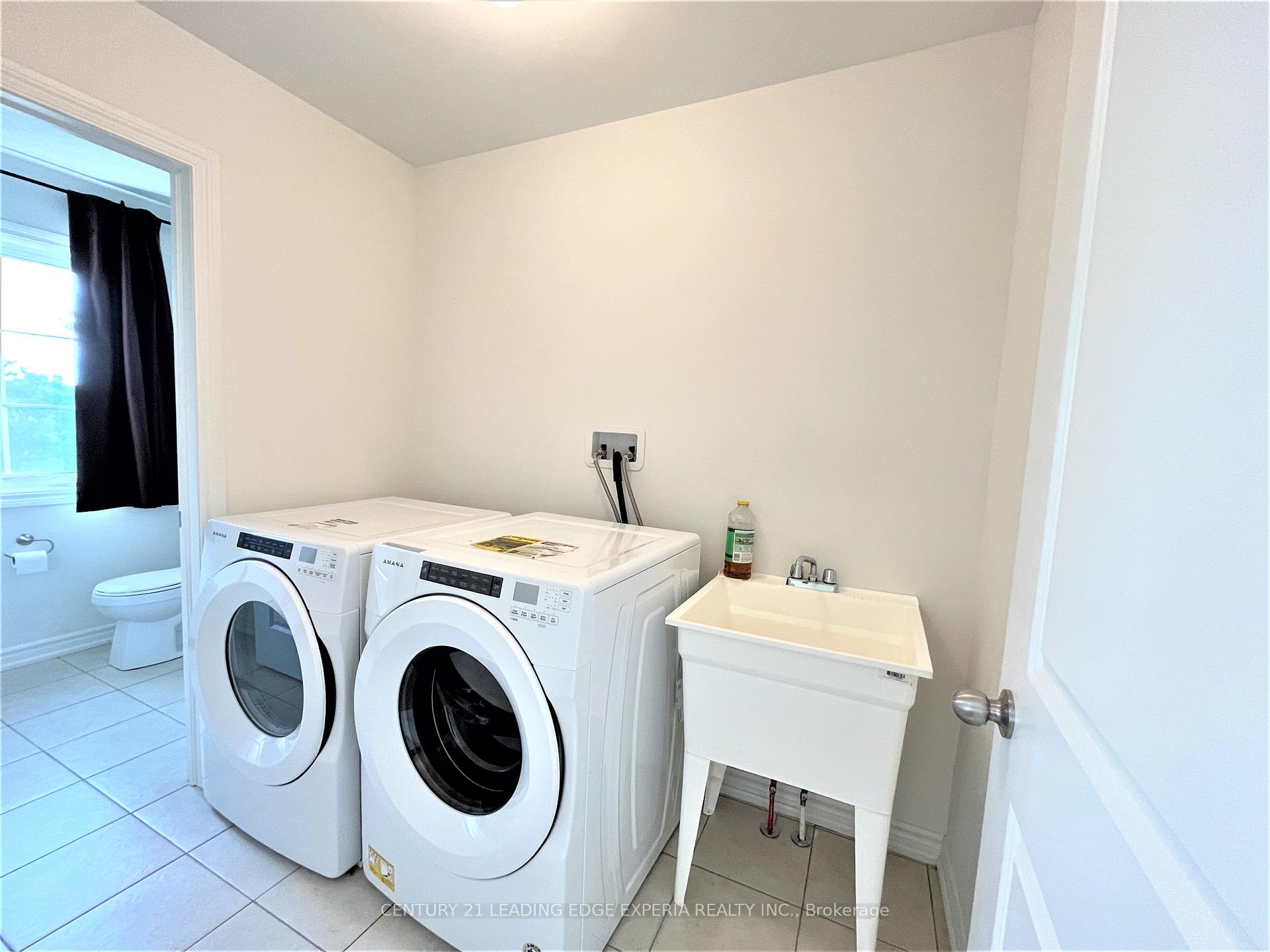 Photo 28 of 12 Pomarine Way W, Brampton, Credit Valley — HOMEH