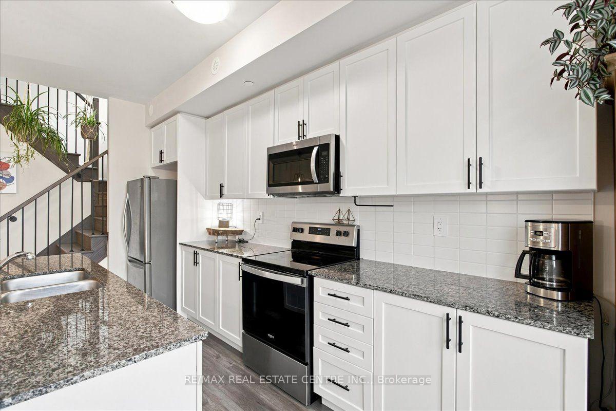 Photo 7 of Unit 103, 1597 Rose Way, Milton, Cobban — HOMEH