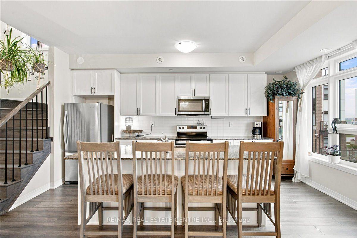Photo 9 of Unit 103, 1597 Rose Way, Milton, Cobban — HOMEH