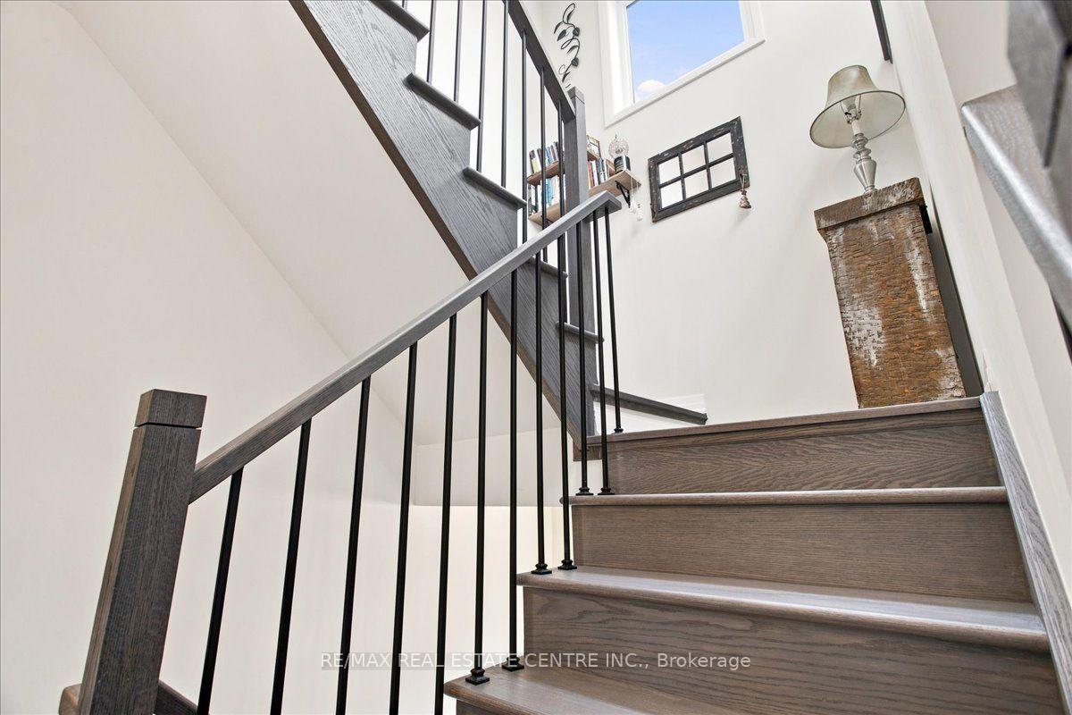 Photo 21 of Unit 103, 1597 Rose Way, Milton, Cobban — HOMEH