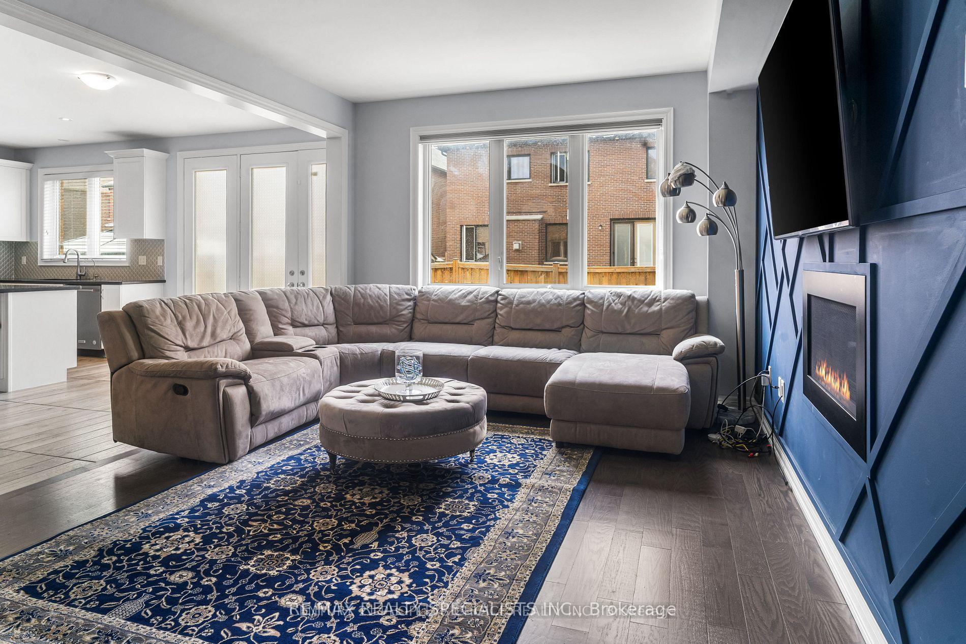 Photo 6 of 22 Gainsford Road, Brampton, Credit Valley — HOMEH