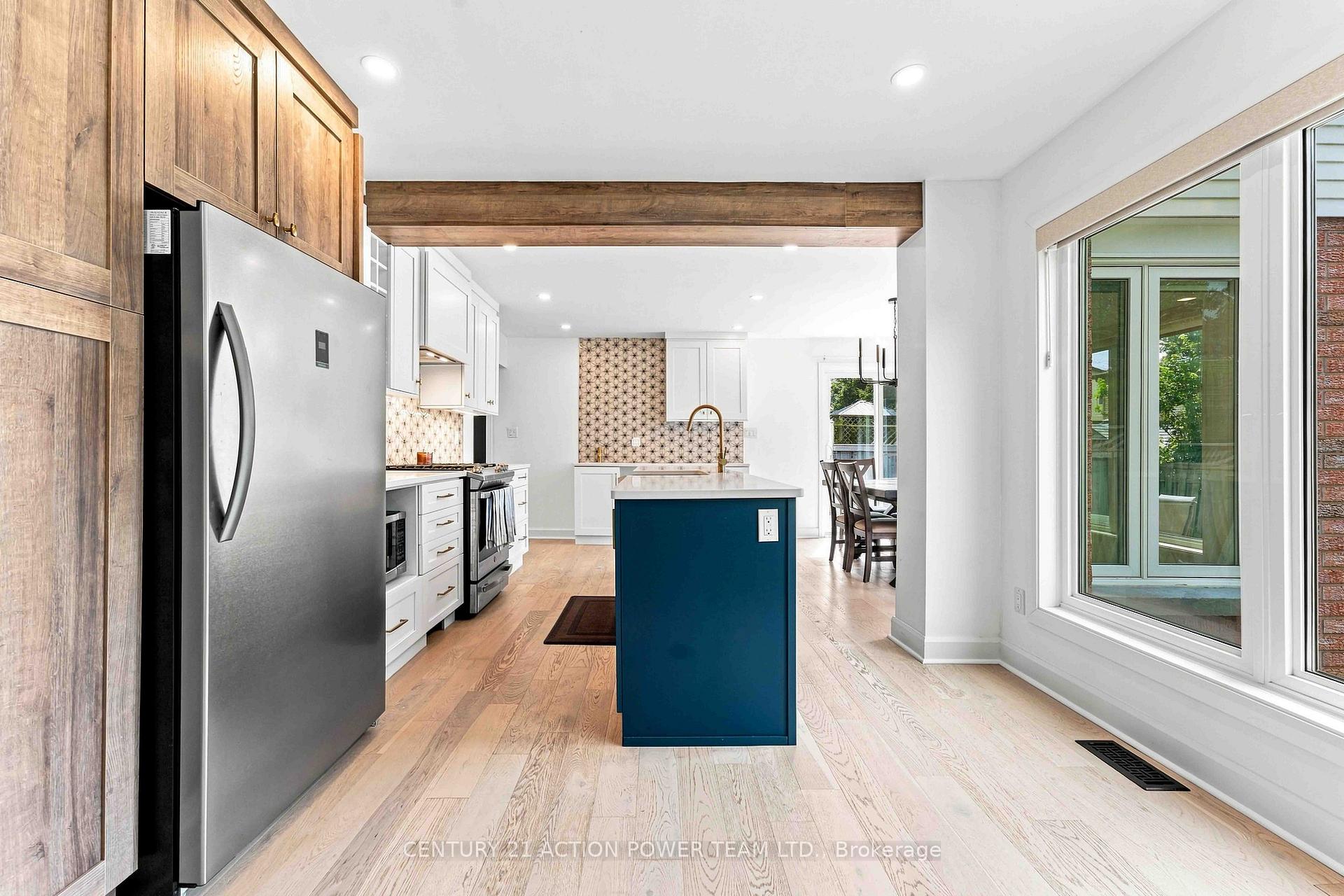 Photo 14 of 6179 Voyageur Drive, Ottawa, Convent Glen — HOMEH