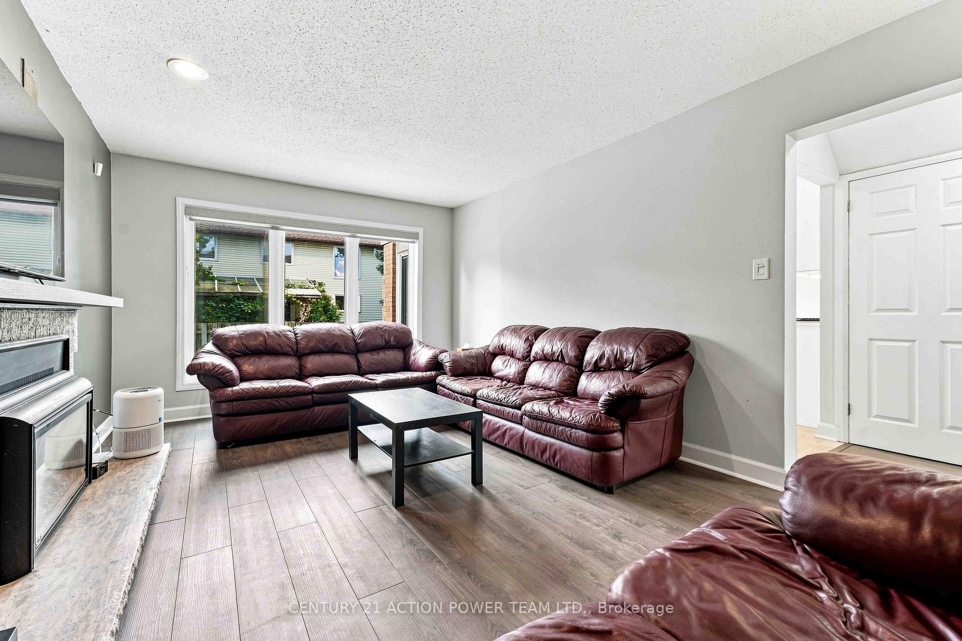 Photo 20 of 6179 Voyageur Drive, Ottawa, Convent Glen — HOMEH