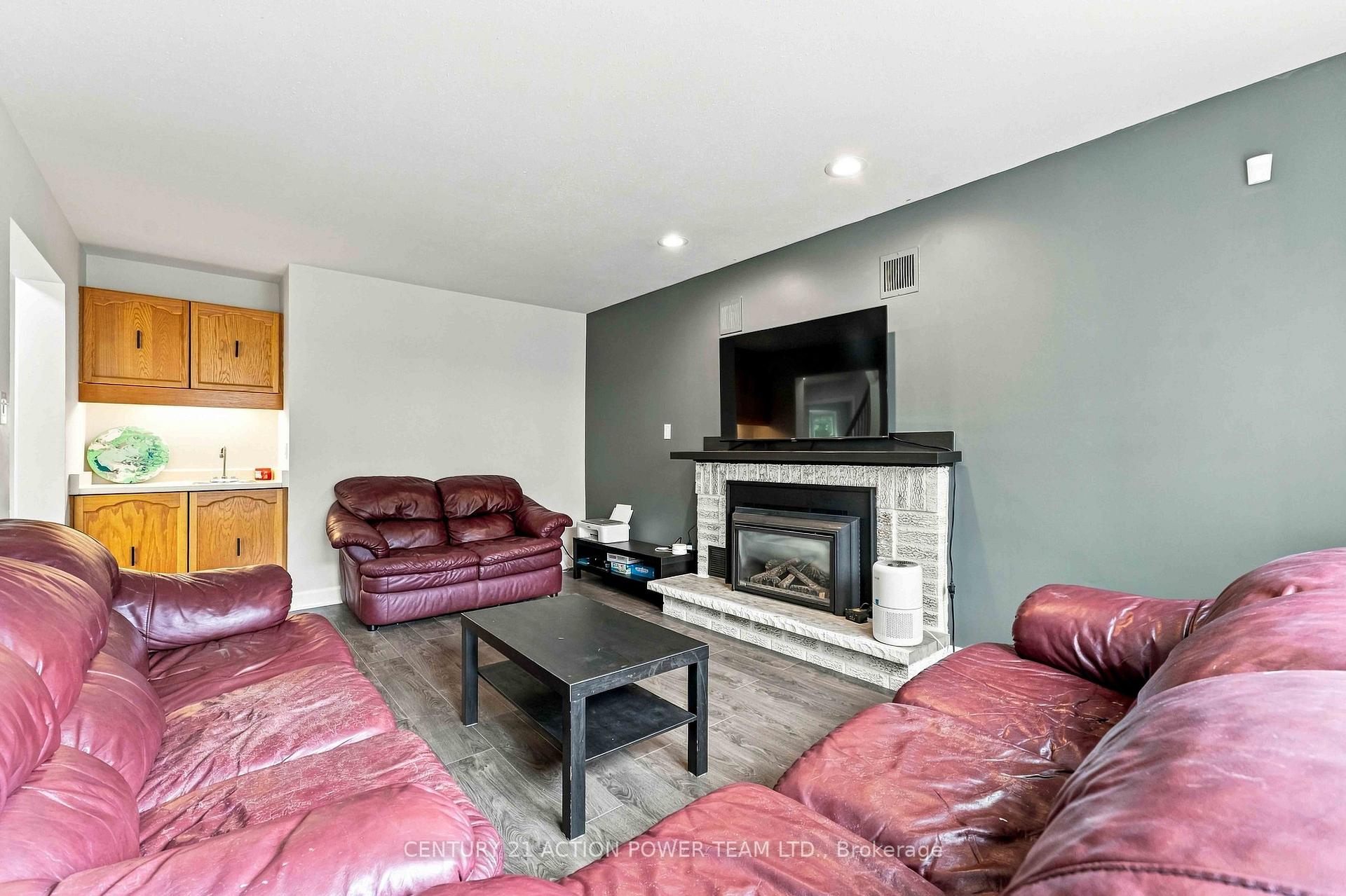 Photo 21 of 6179 Voyageur Drive, Ottawa, Convent Glen — HOMEH