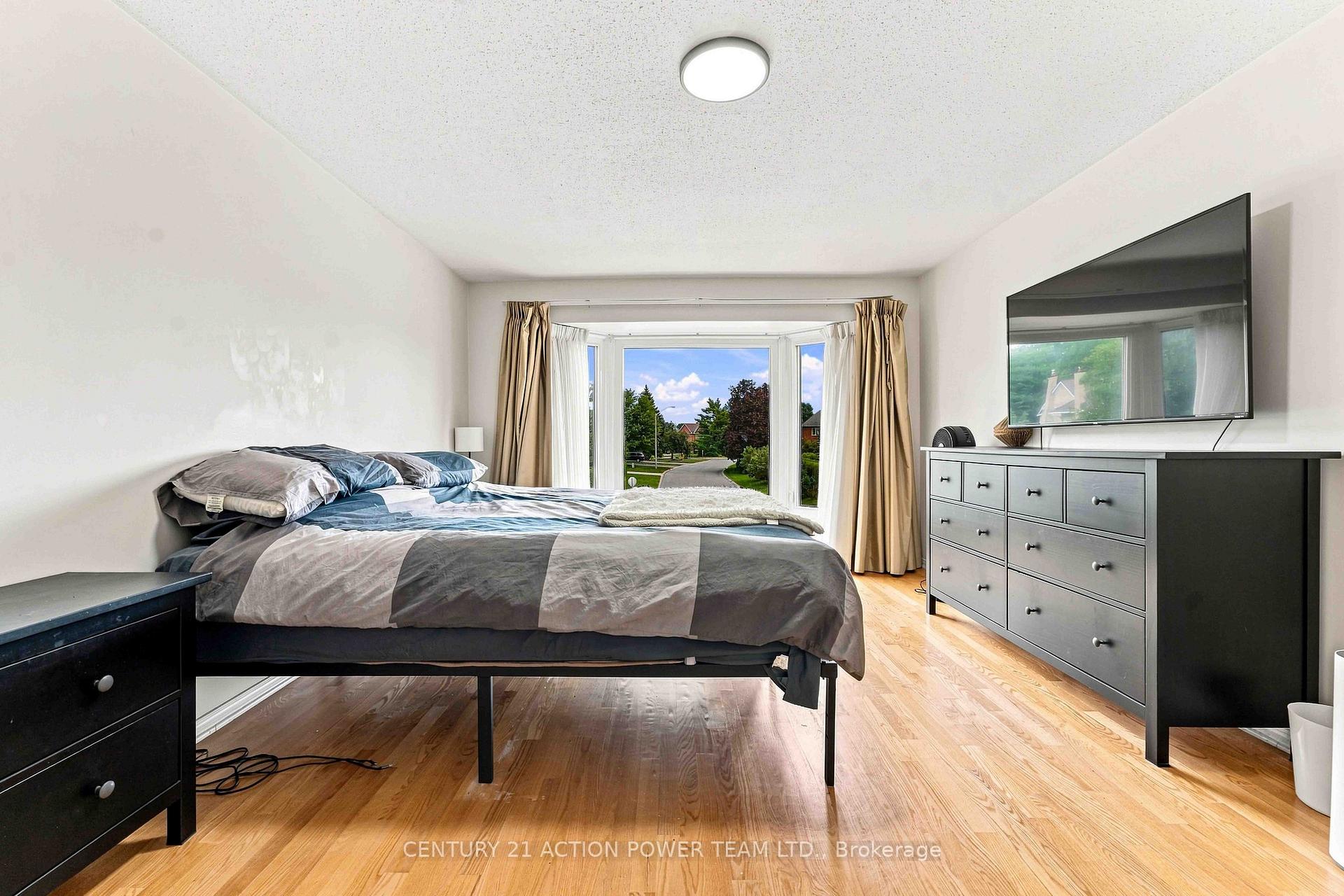 Photo 26 of 6179 Voyageur Drive, Ottawa, Convent Glen — HOMEH