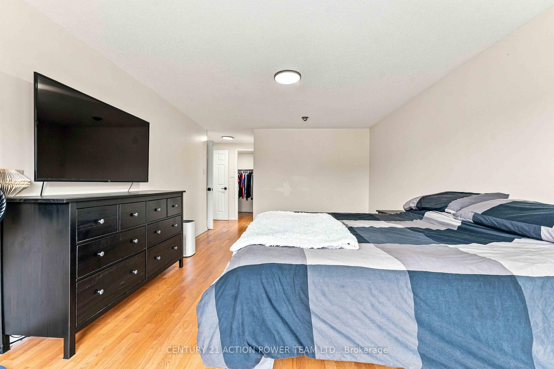 Photo 28 of 6179 Voyageur Drive, Ottawa, Convent Glen — HOMEH