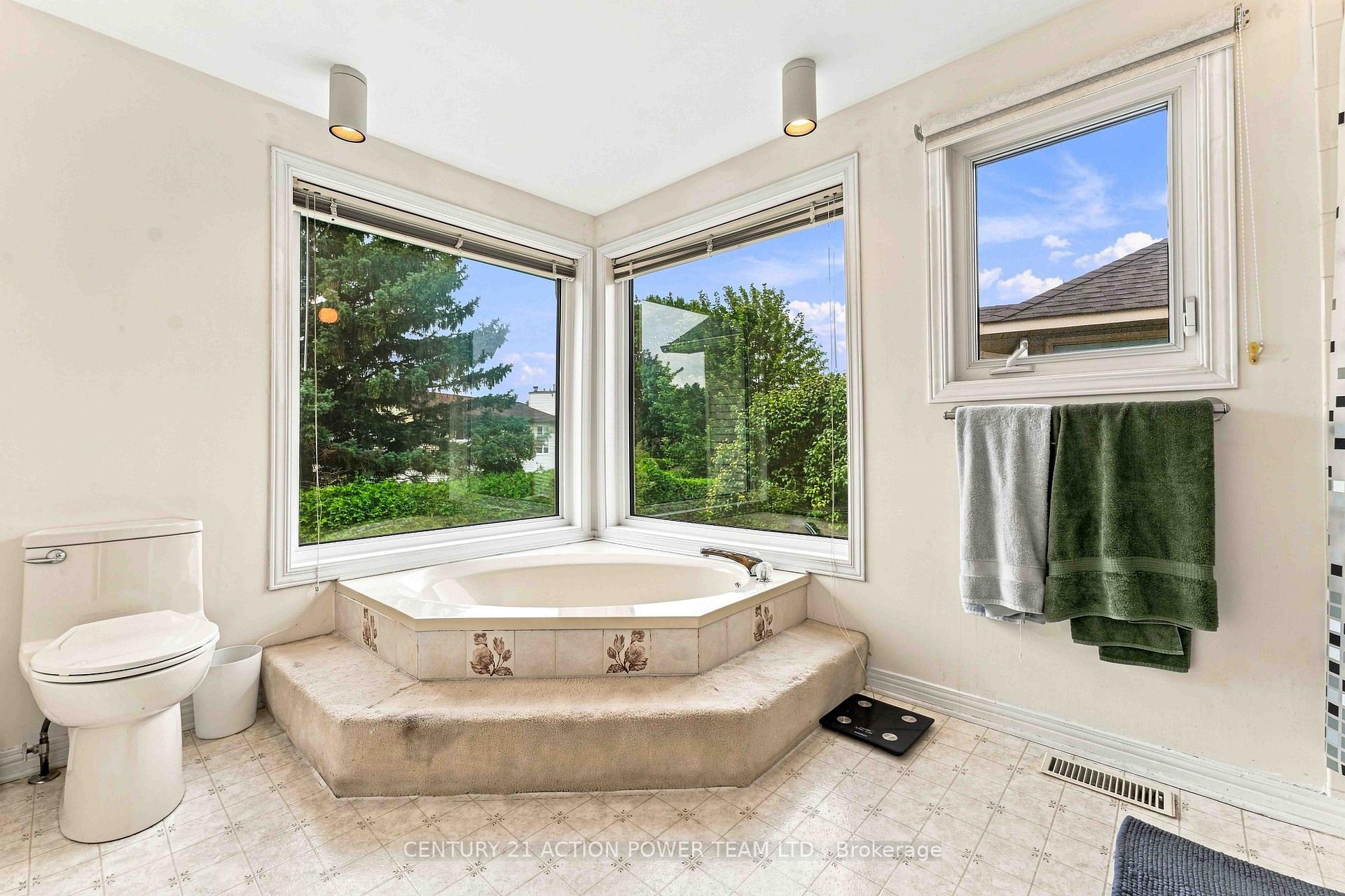 Photo 29 of 6179 Voyageur Drive, Ottawa, Convent Glen — HOMEH