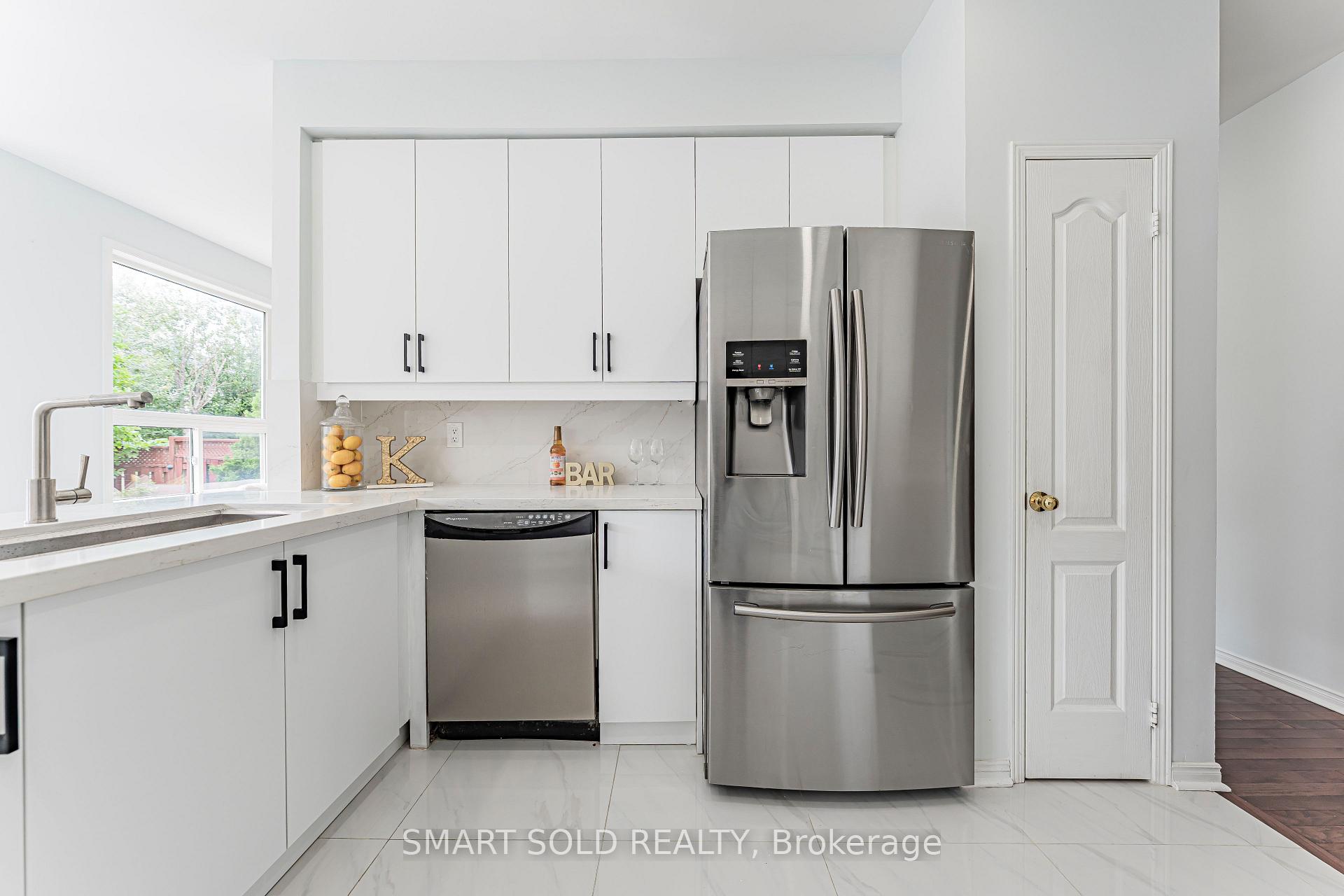 Photo 13 of 274 Ridgecrest Road, Markham, Berczy — HOMEH