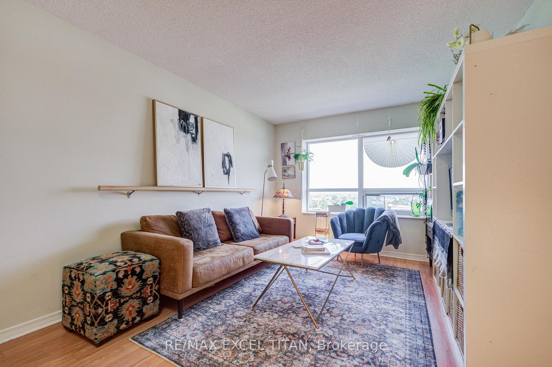 Photo 17 of Unit 1132, 60 Heintzman Street, Toronto, Junction Area — HOMEH
