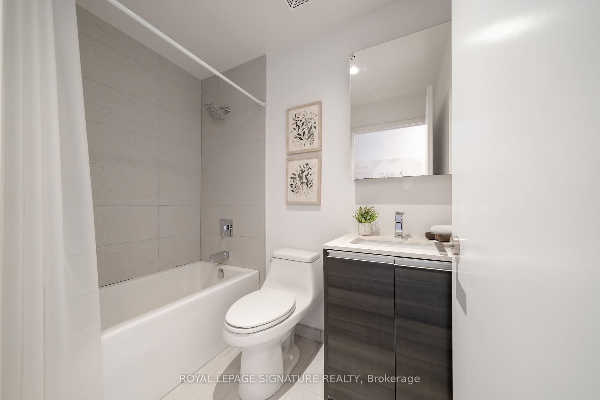 Photo 8 of Unit 406, 1190 Dundas Street E, Toronto, South Riverdale — HOMEH