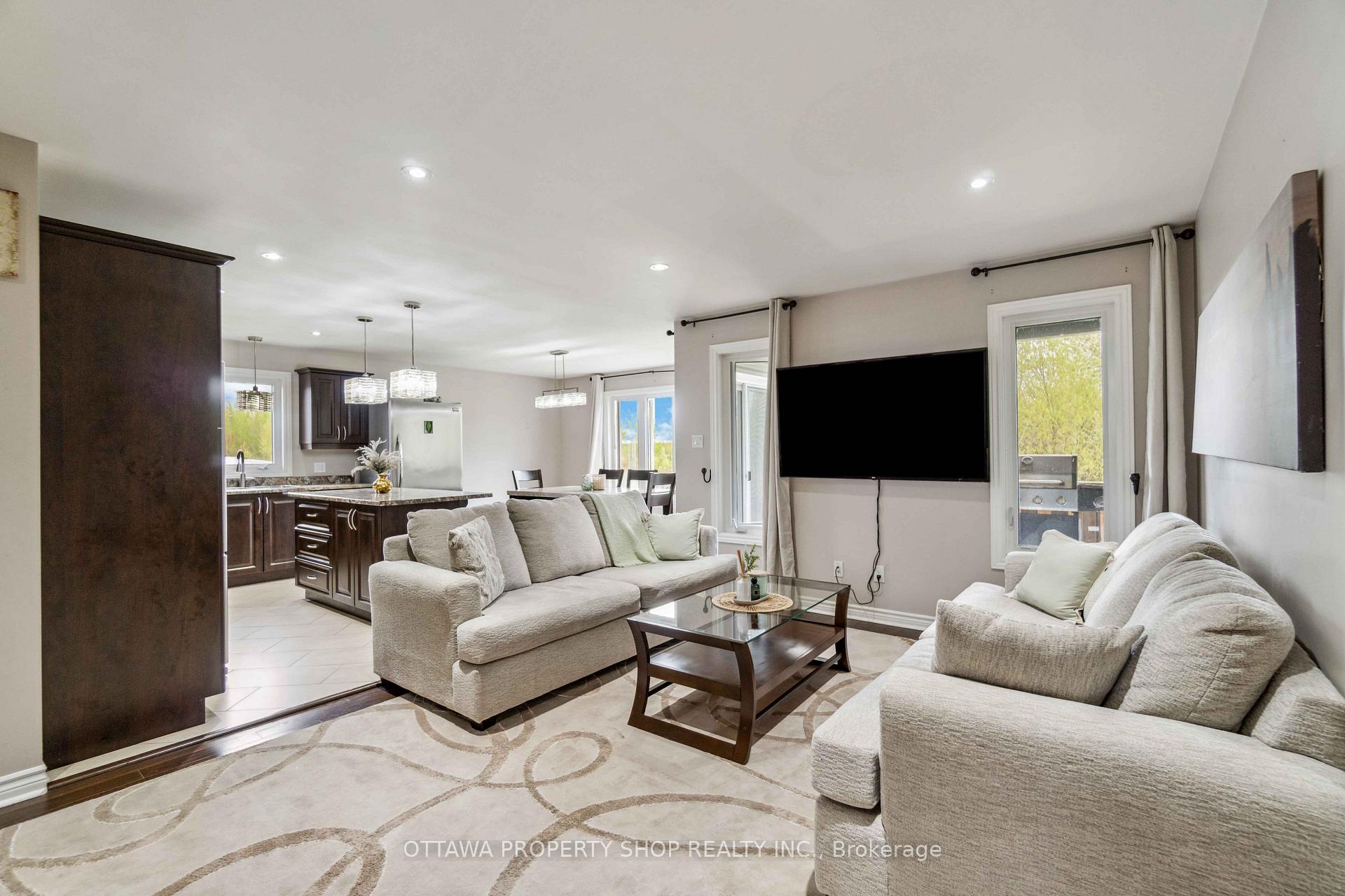 Photo 3 of 863 Oceane Street, The Nation, Limoges — HOMEH