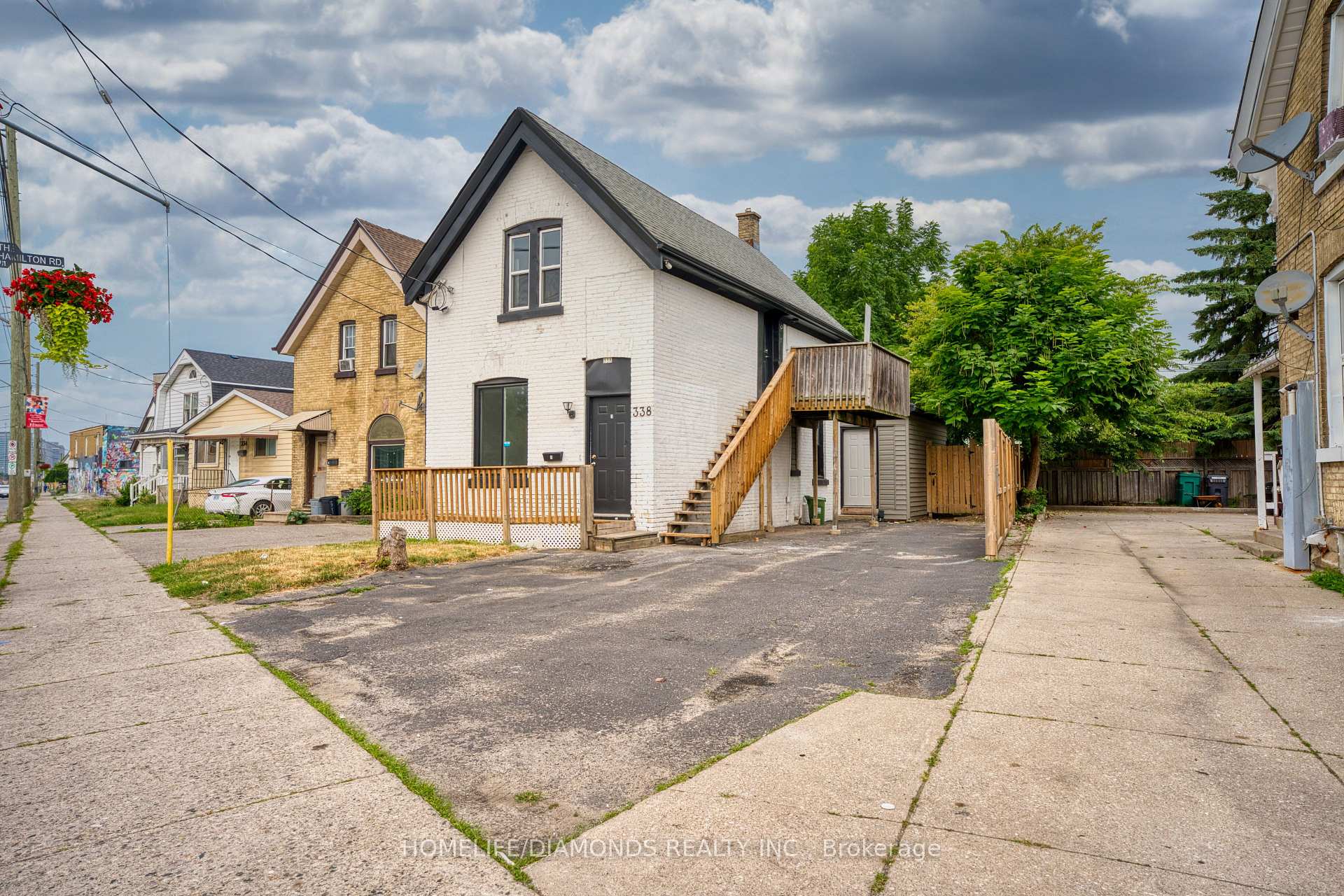 Photo 2 of 338 Hamilton Road, London, East L — HOMEH