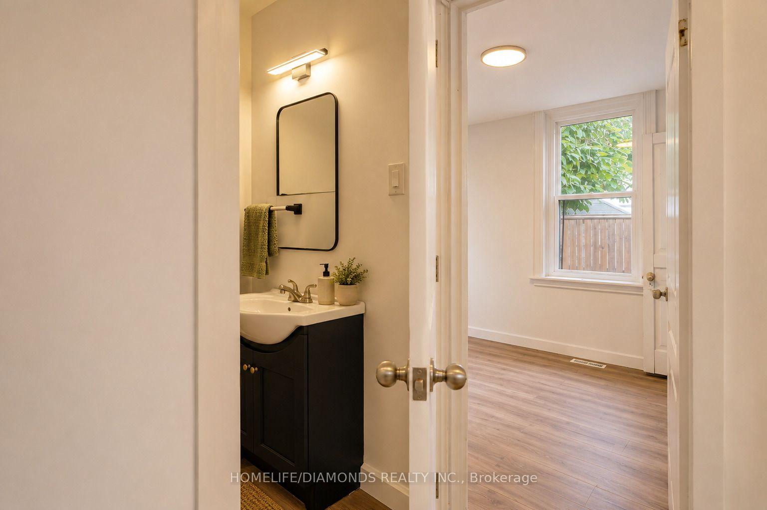 Photo 23 of 338 Hamilton Road, London, East L — HOMEH