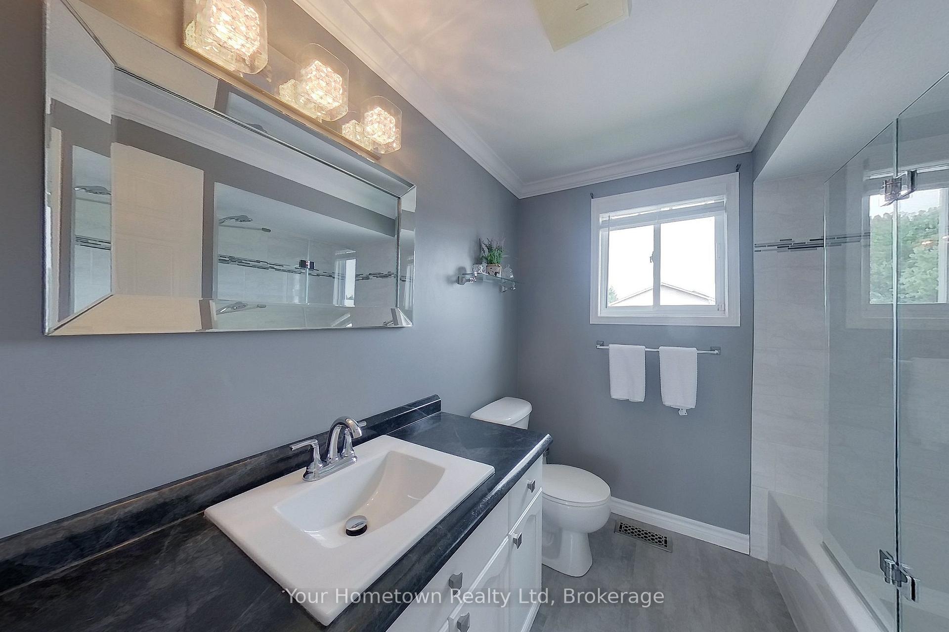 Photo 27 of 428 Flannery Drive, Centre Wellington, Fergus — HOMEH