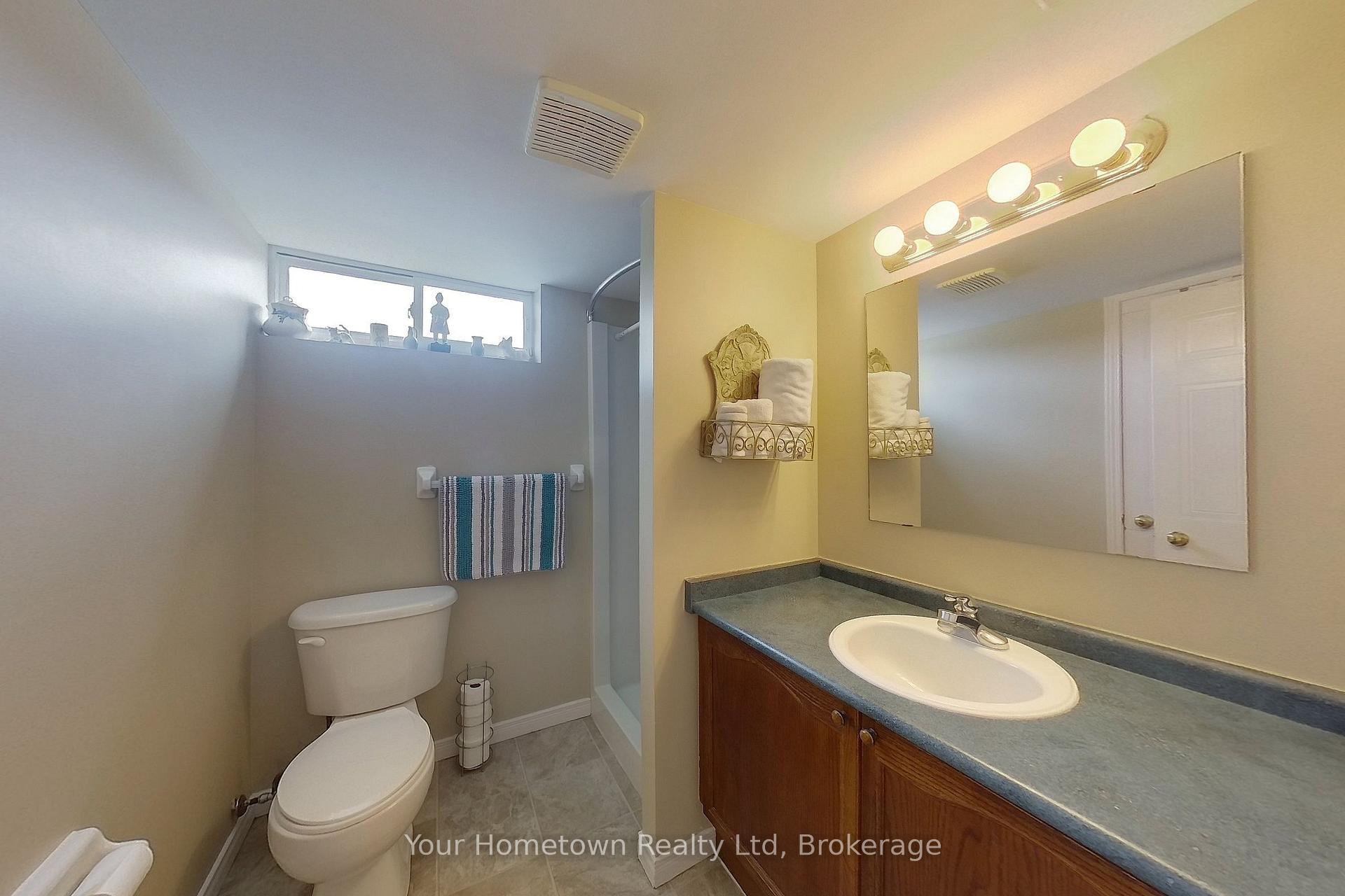 Photo 34 of 428 Flannery Drive, Centre Wellington, Fergus — HOMEH