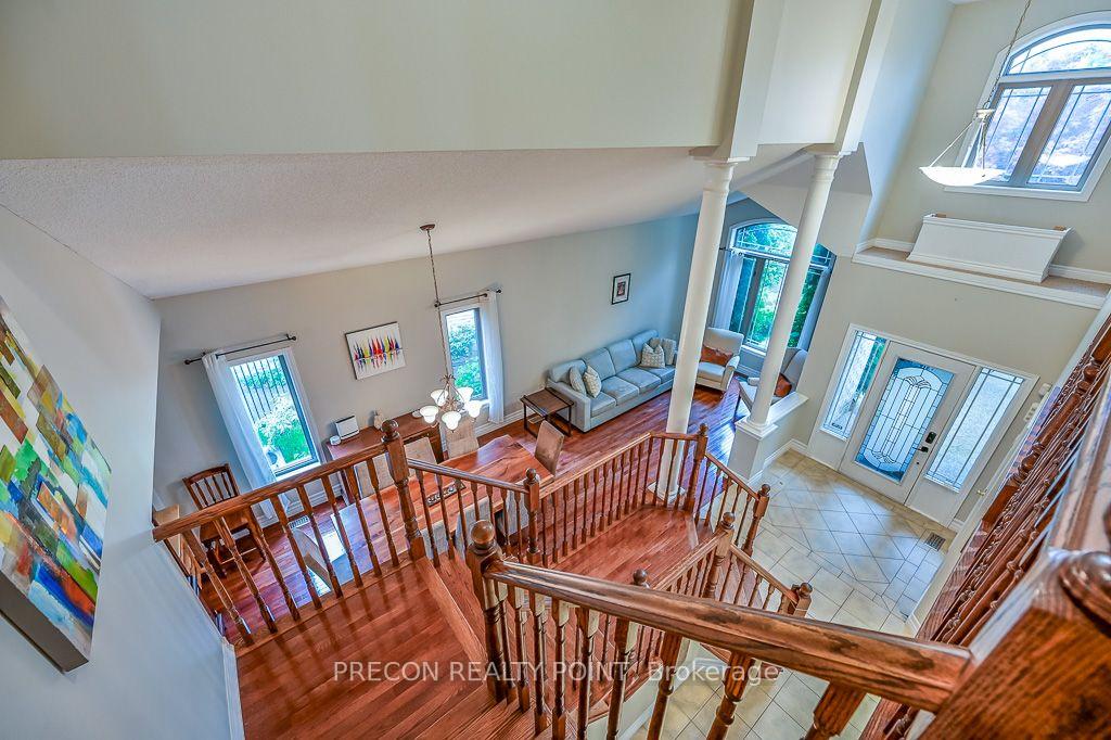 Photo 7 of 67 Jeffrey Drive, Hamilton, Ancaster — HOMEH