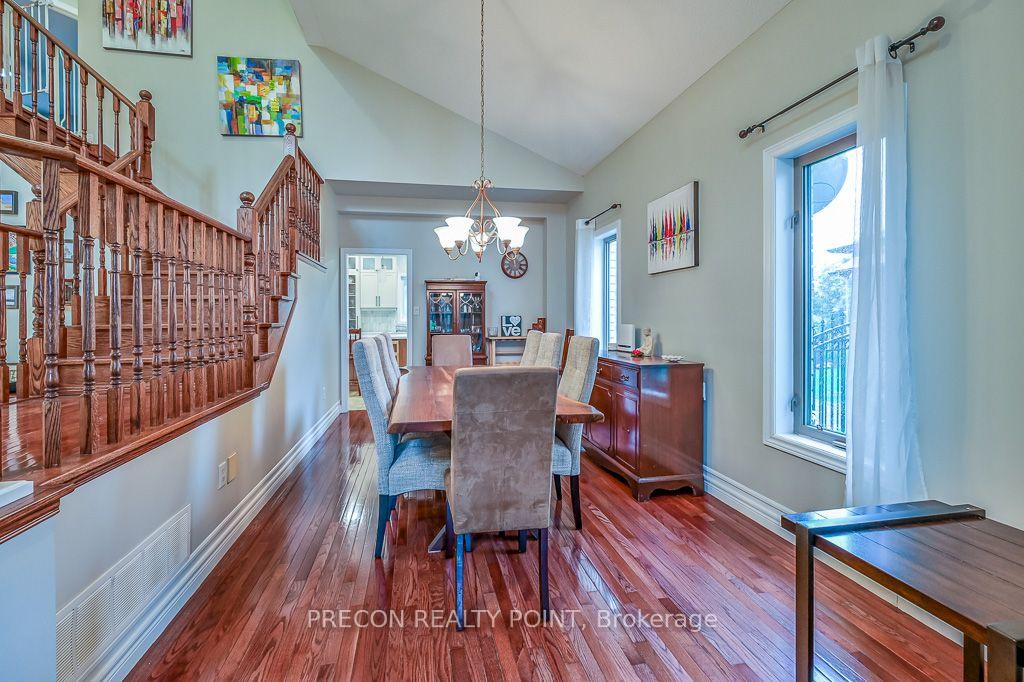 Photo 11 of 67 Jeffrey Drive, Hamilton, Ancaster — HOMEH
