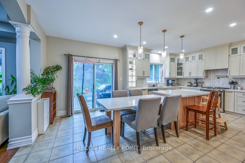 Photo 16 of 67 Jeffrey Drive, Hamilton, Ancaster — HOMEH