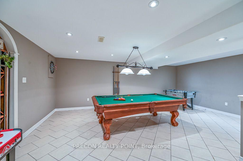 Photo 41 of 67 Jeffrey Drive, Hamilton, Ancaster — HOMEH