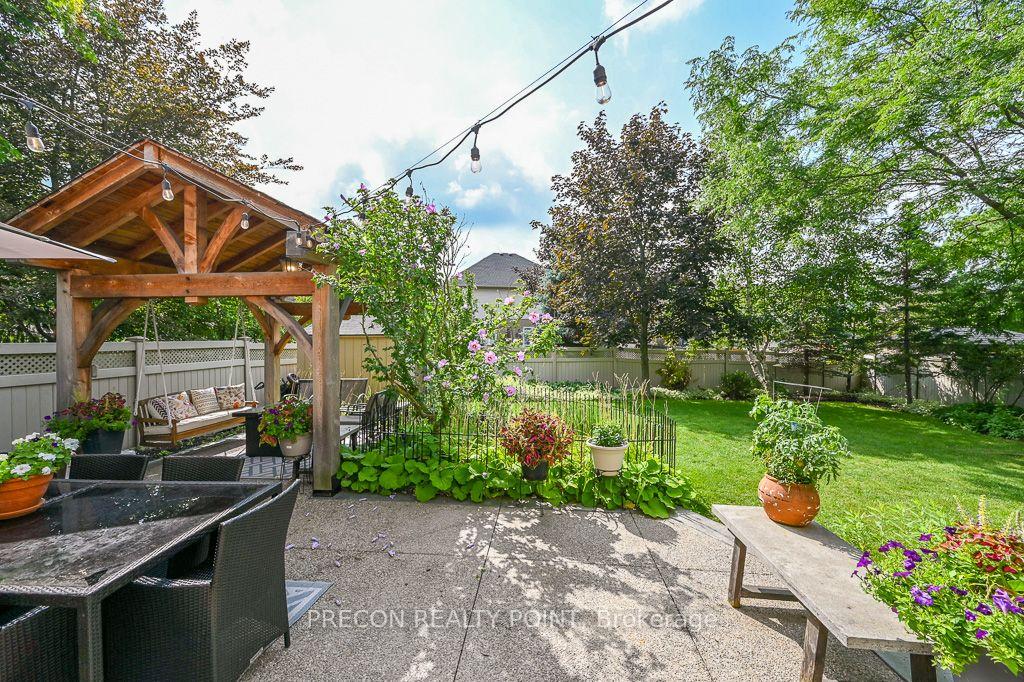 Photo 3 of 67 Jeffrey Drive, Hamilton, Ancaster — HOMEH