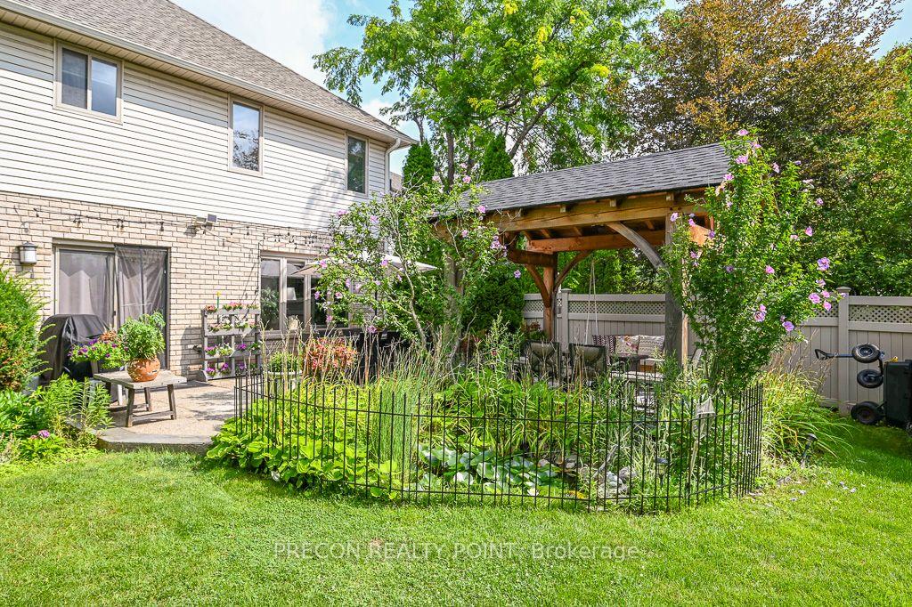 Photo 48 of 67 Jeffrey Drive, Hamilton, Ancaster — HOMEH