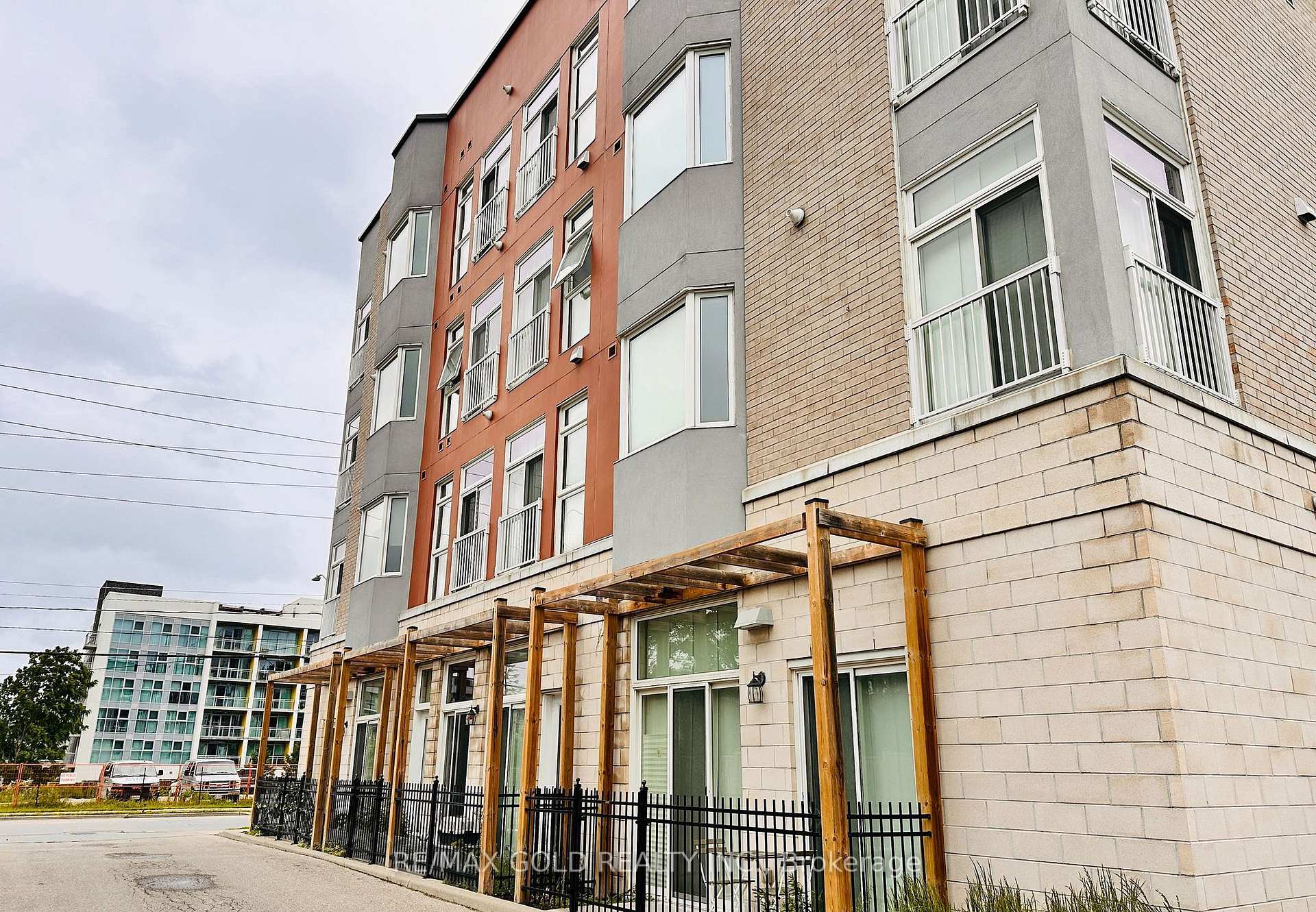 Photo 4 of Unit 112, 253 Albert Street, Waterloo, Beechwood/University — HOMEH
