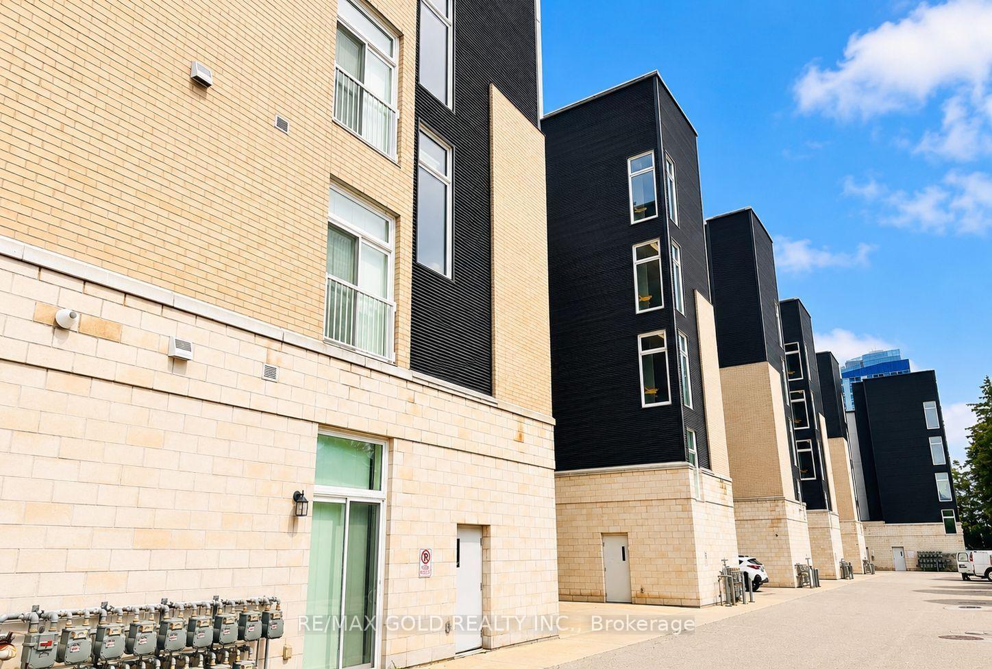 Photo 6 of Unit 112, 253 Albert Street, Waterloo, Beechwood/University — HOMEH
