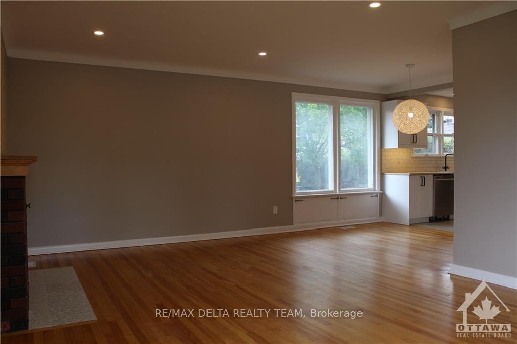 Photo 12 of Unit A, 2012 Haig Drive, Ottawa, Elmvale Acres — HOMEH