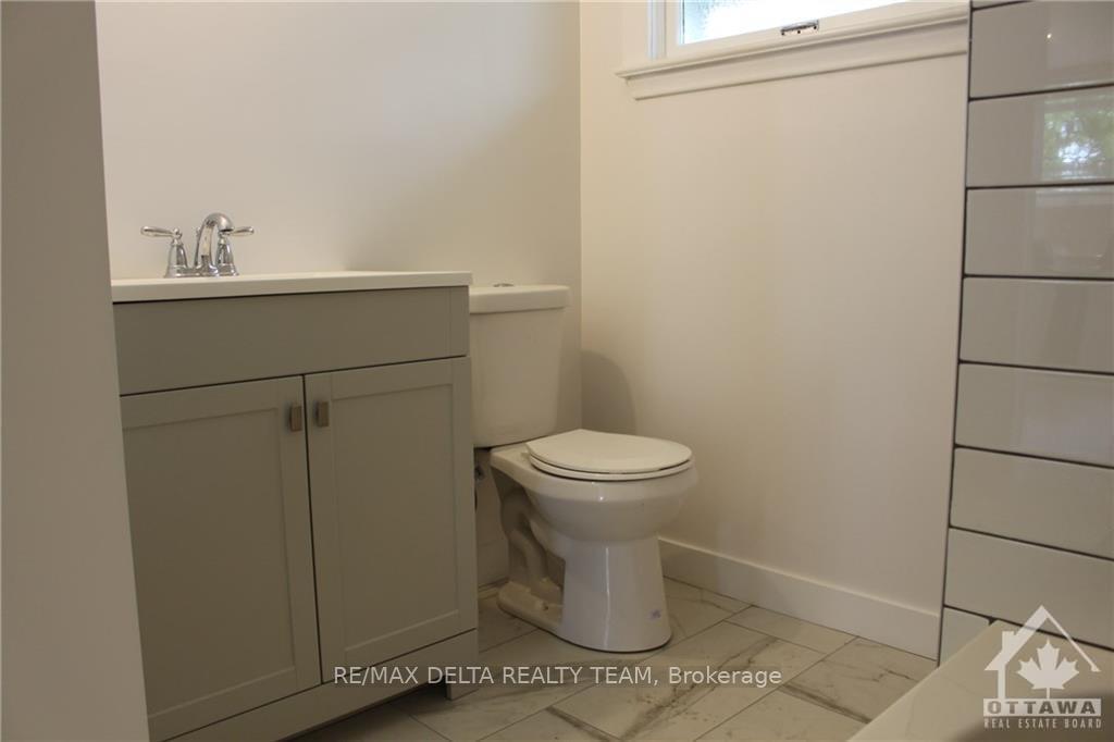 Photo 13 of Unit A, 2012 Haig Drive, Ottawa, Elmvale Acres — HOMEH