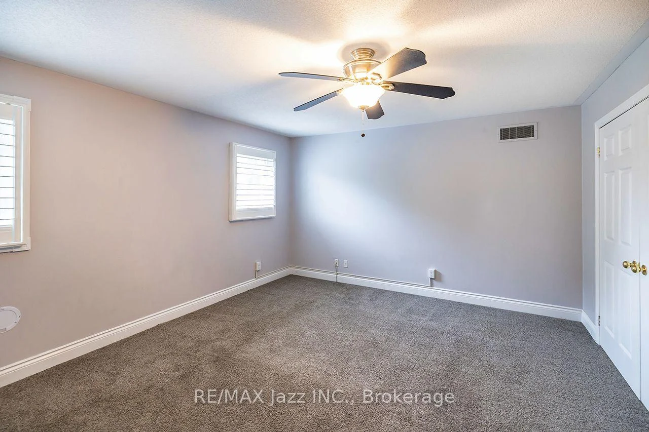 Photo 33 of 99 Hurd Street, Oshawa, Raglan — HOMEH