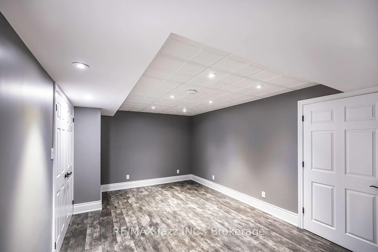 Photo 40 of 99 Hurd Street, Oshawa, Raglan — HOMEH