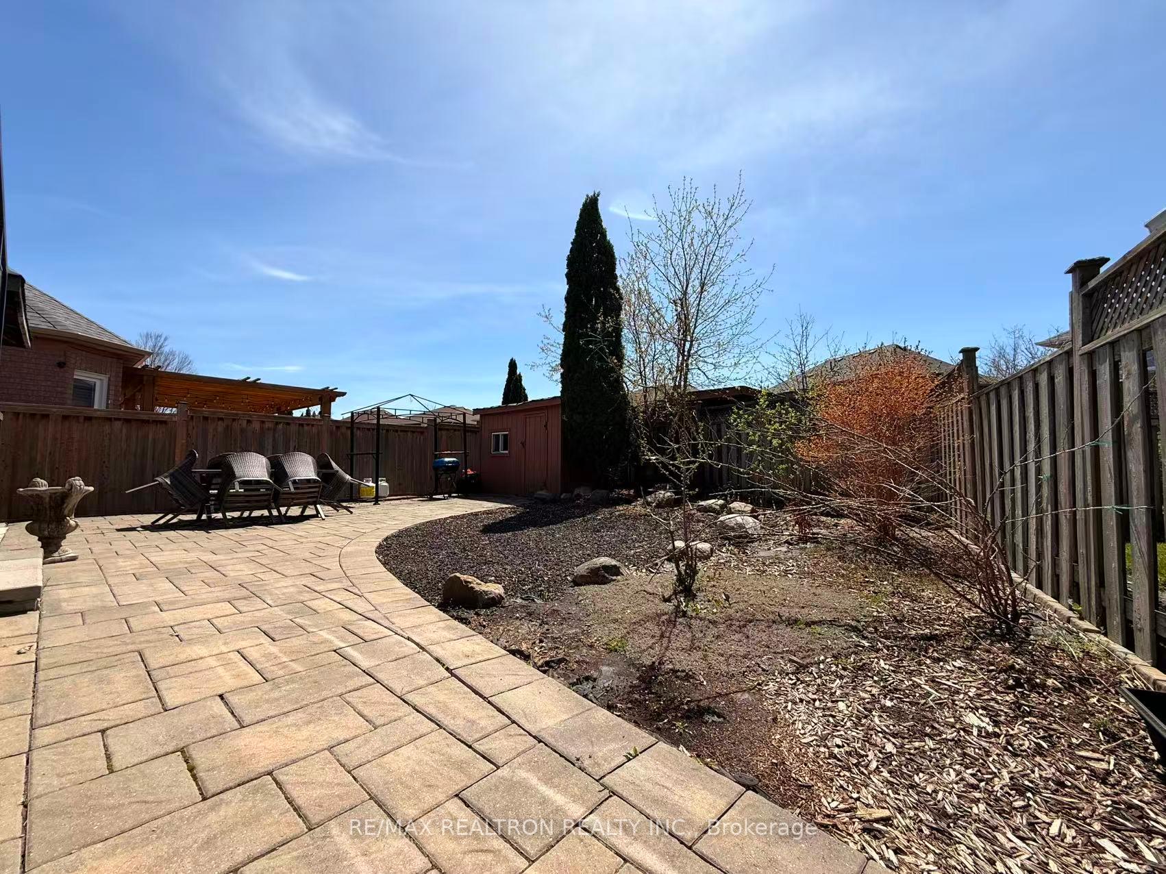 Photo 44 of 213 Roseheath Drive, Vaughan, Maple — HOMEH