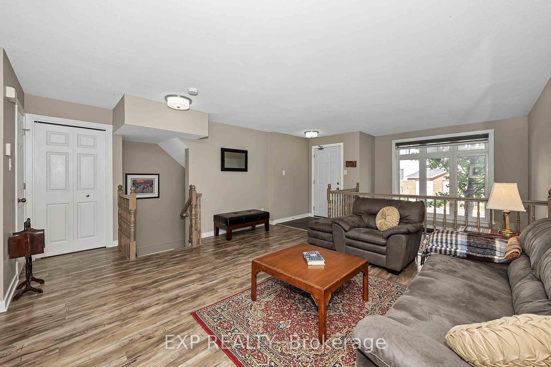 Photo 2 of Unit 1, 301 Elite Private, Ottawa, Barrhaven - Longfields — HOMEH