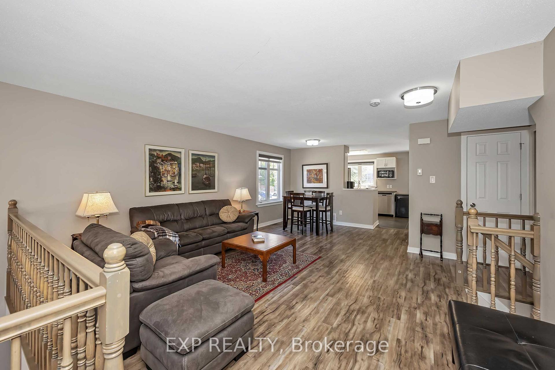 Photo 3 of Unit 1, 301 Elite Private, Ottawa, Barrhaven - Longfields — HOMEH